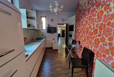 Casă individuală cu 5 camere cu Canalizare în Foișorul de Foc - 1