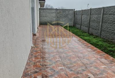 Casă cu 4 camere cu Teren 470 Mp în Vidra - 10