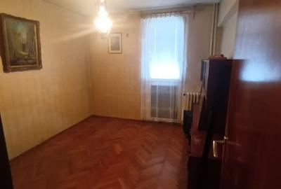 3 camere Titan - Barajul Lotru - 4 minutre metrou - 9