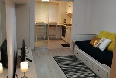 Apartament cu 1 camere decomandat în Titan