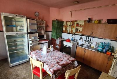 Casă cu 2 camere cu Teren 884 Mp în Pârneava - 5