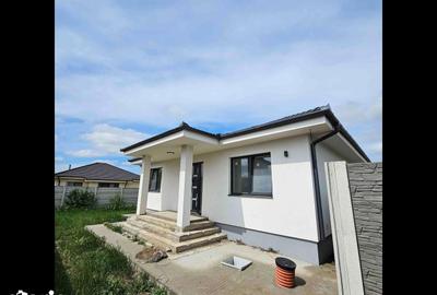 Casă cu 4 camere cu Teren 421 Mp în Oncea - 3