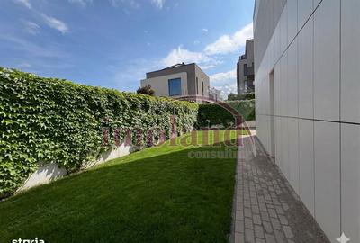 Casă cu 6 camere cu Teren 425 Mp în Central - 2