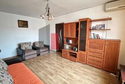 Apartament cu 2 camere semidecomandat în Alexandru Obregia