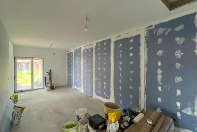 Duplex cu 3 camere cu Canalizare în Moșnița Veche - 3