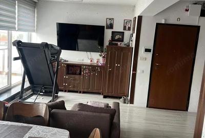 Apartament cu 4 camere decomandat în Coiciu - 2
