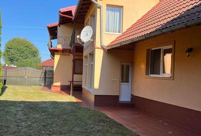 Casă cu 4 camere în Arpașu de Jos - 4