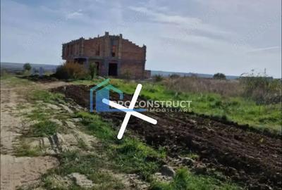 Teren de 678 mp, în Pișchia