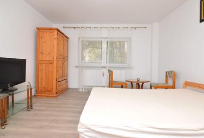 INCHIRIERE APARTAMENT 2 CAMERE VITAN - FOISORULUI - 2