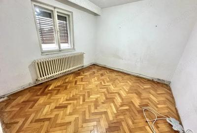 Apartament cu 2 camere semidecomandat în Cetate - 2