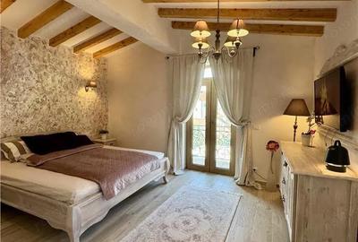 Casă cu 4 camere cu Teren 300 Mp în Tractorul - 7