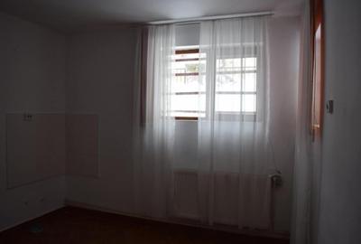 Timpuri Noi-apartament 3 camere in vila interbelica demisol/p 1,curte - 5