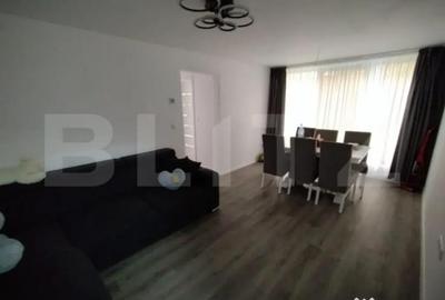 Apartament cu 3 camere decomandat în Central - 2