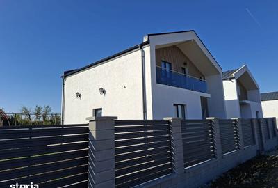 Casă cu 5 camere cu Teren 320 Mp în Berceni