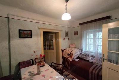 Casă cu Teren 150 Mp în Muncitoresc