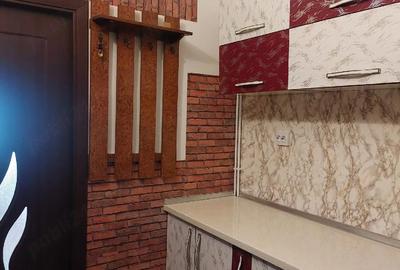 Garsonieră decomandată în Tractorul - 6