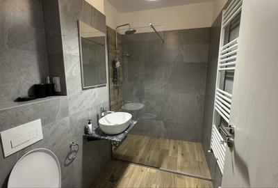 Apartament cu 2 camere semidecomandat în Sânpetru