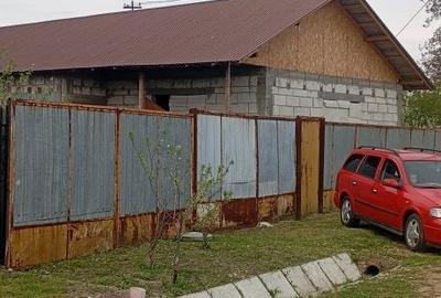 Casă cu 4 camere în Udeni - 8