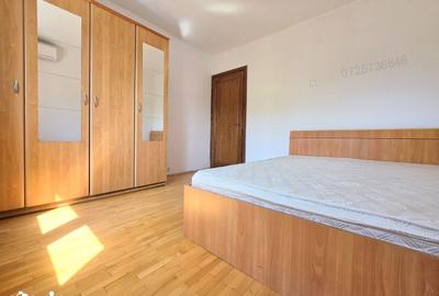 Apartament cu 3 camere decomandat în Centrul Civic - 3