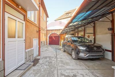 Casă cu 7 camere cu Canalizare în Centrul Civic - 35