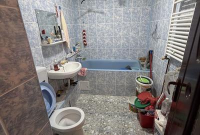 Apartament cu 2 camere decomandat în 1 Decembrie - 4