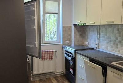 Apartament cu 3 camere semidecomandat în Tomis III - 6