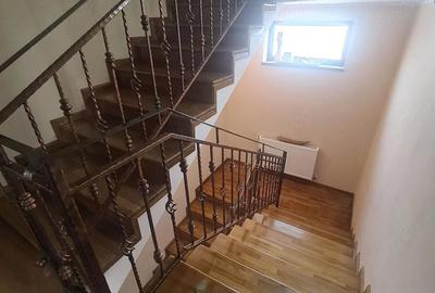Casă cu Teren 1800 Mp în Central - 7
