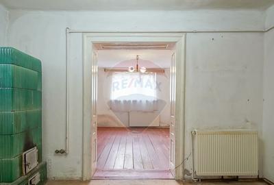 Casă cu 3 camere cu Teren 218 Mp în Schei - 16