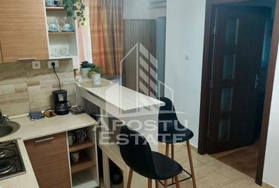 Apartament la curte, 1 camera, centrala proprie, zona Fratelia - 3