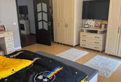 Apartament cu 2 camere decomandat în Siret - 1