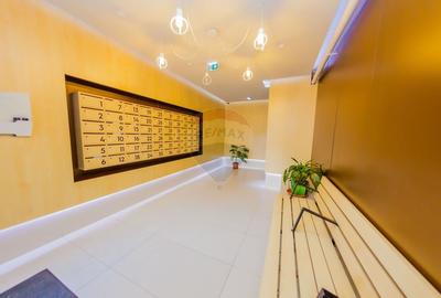 Penthouse cu 4 camere nedecomandat în Central - 32