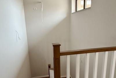 CASA TIP DUPLEX DESPARTIT PRIN GARAJ - 15