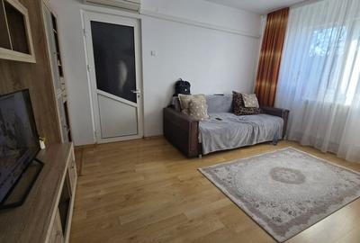 Apartament cu 2 camere semidecomandat, mobilat în 23 August - 10