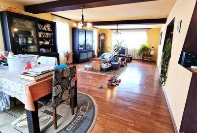 Casă cu 10 camere cu Teren 1100 Mp în Șotânga - 17