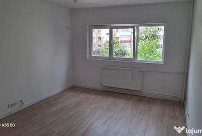 Apartament 3 Camere Decomandat, Renovat  bloc 1979 - 5