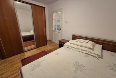 Situat Utracentral-aproape de tot ce conteaza! ambient si primitor - 8