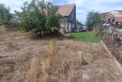 Teren Construcții intravilan de 879 mp, în Someșeni