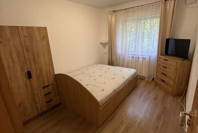 Apartament cu 3 camere decomandat în Decebal - 5