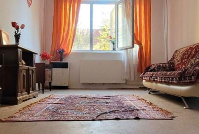 Garsonieră decomandată în Central - 8