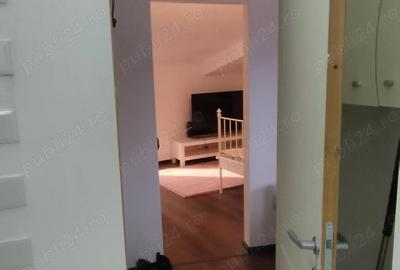 Garsonieră decomandată în P-ța Universității - 5