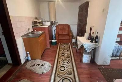 Casă cu 4 camere cu Teren 2225 Mp în Țigănești - 7