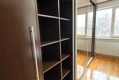 Apartament cu 3 camere decomandat în Cazino - 10