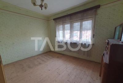 Casa de vanzare in Mandra 140 mp utili curte sura anexe 3 be