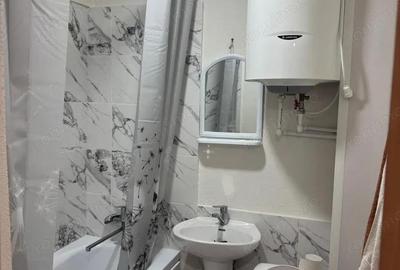 Garsonieră decomandată în Central - 1