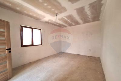 Casa / Vila de vanzare la gri - Bajani jud.Buzau - 11