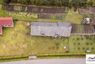 Casă cu 5 camere cu Teren 1490 Mp în Batoș - 2