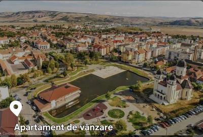 Apartament cu 3 camere decomandat în Central - 3