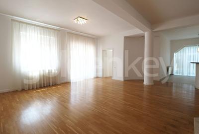 Vilă cu 7 camere si piscina exclusiva langa British School - 4