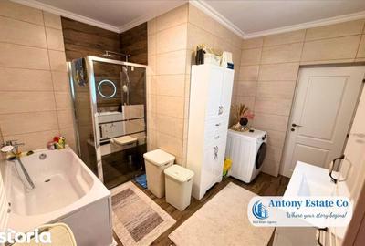 Casă cu 5 camere cu Teren 553 Mp în Sântandrei - 1