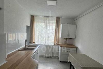 Apartament cu 2 camere decomandat în Terezian